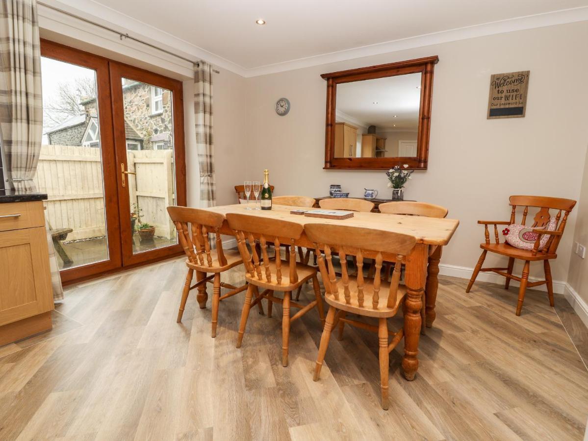 Villa Bryn Seion Llanddeiniolen Esterno foto